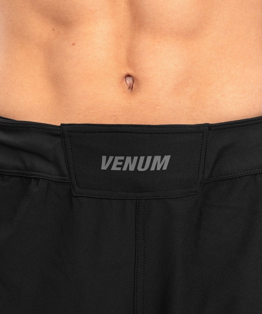 venum g-fit air fightshort - zwart