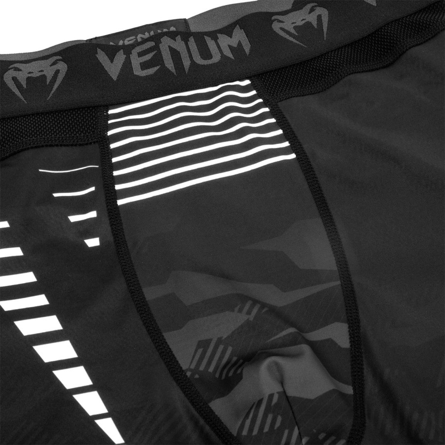 venum okinawa 2.0 compressietights - zwartwit