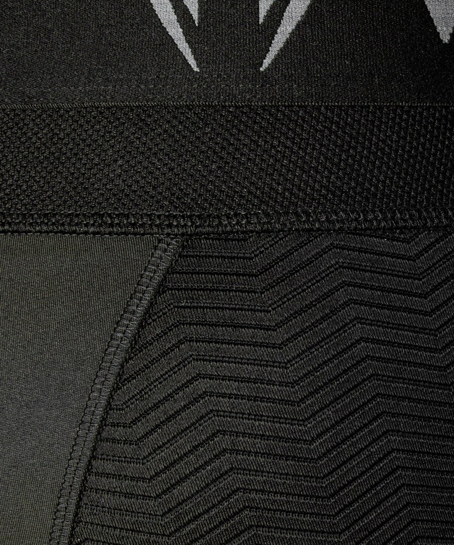 venum g-fit compressieshorts - zwart