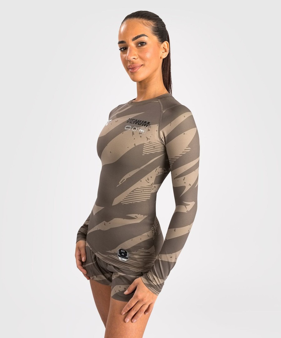 ufc adrenaline by venum fight week performance rashguard met lange mouwen voor dames - desert camo