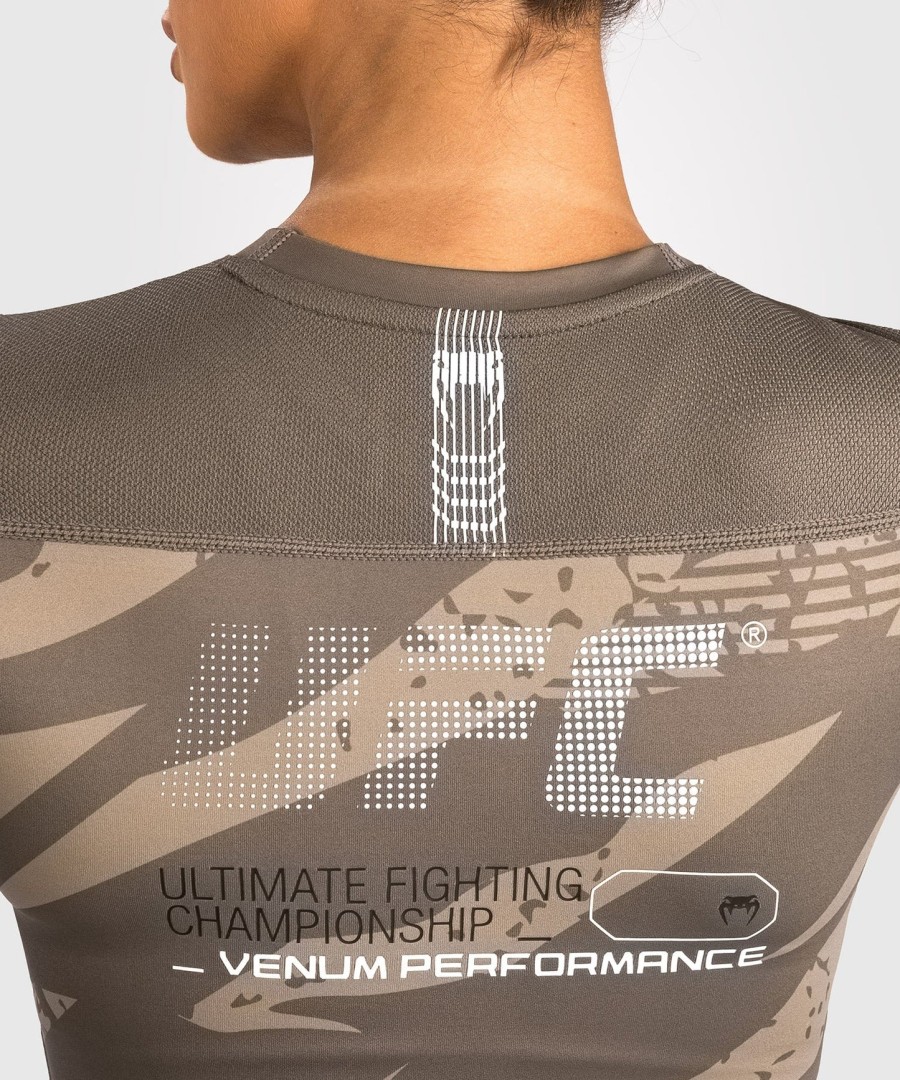 ufc adrenaline by venum fight week performance rashguard met lange mouwen voor dames - desert camo