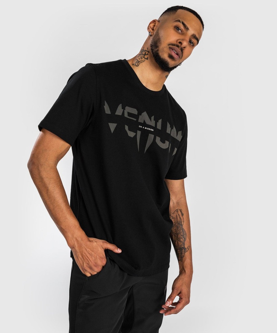 venum on mission t-shirt - normale pasvorm - zwart