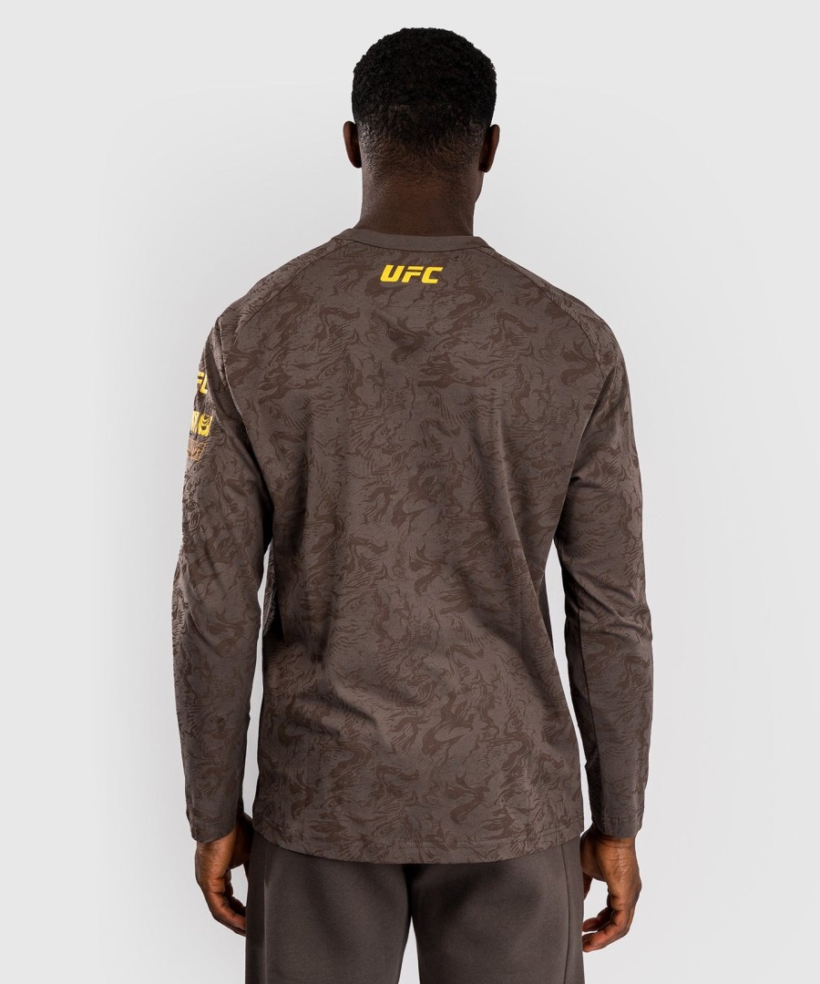 ufc fusion by venum fight week heren t-shirt met lange mouwen - aardbruin
