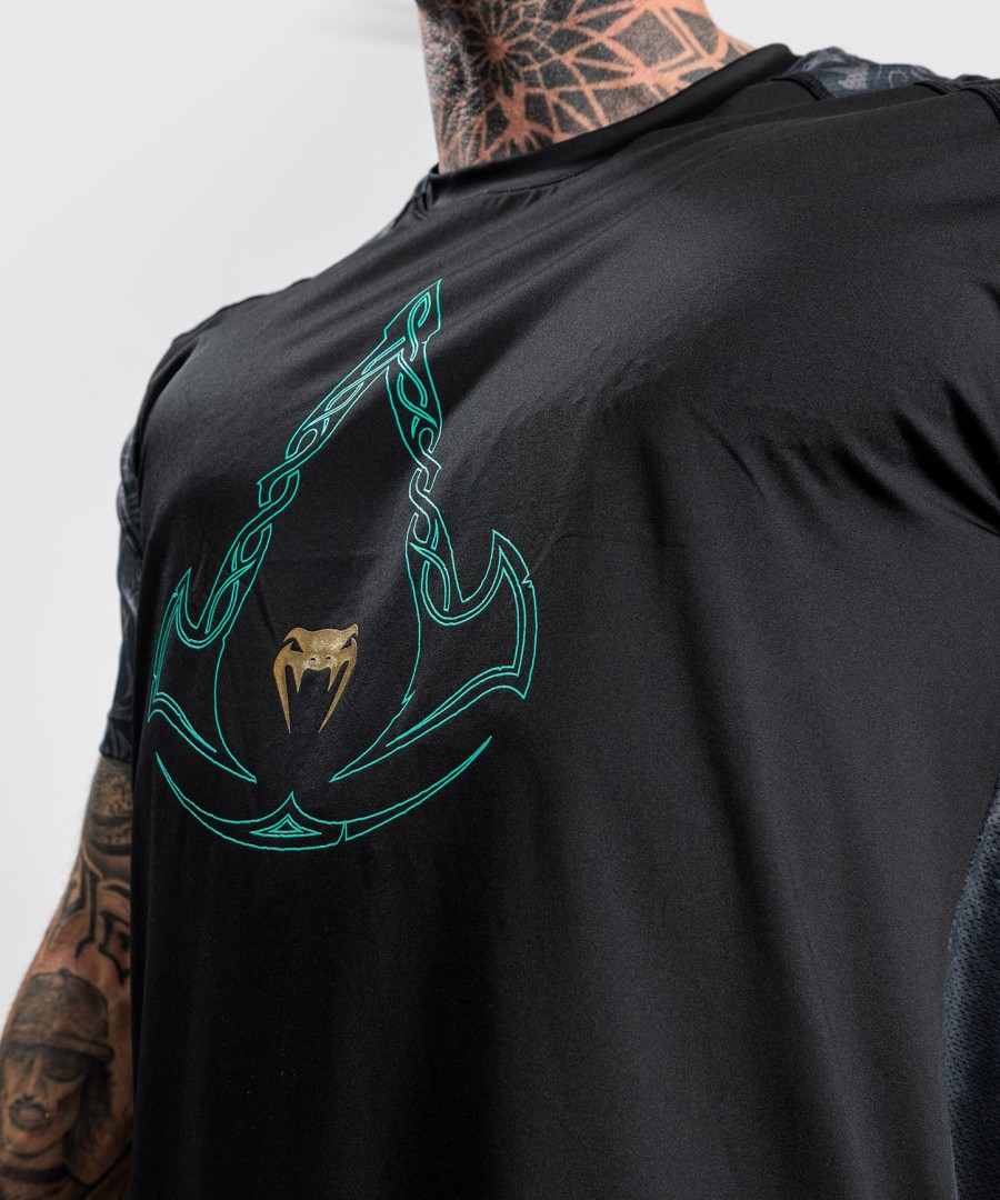 venum assassins creed reloaded dry tech t-shirt - zwart