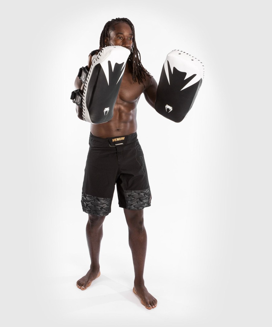 venum absolute kick pads paar - zwartwit