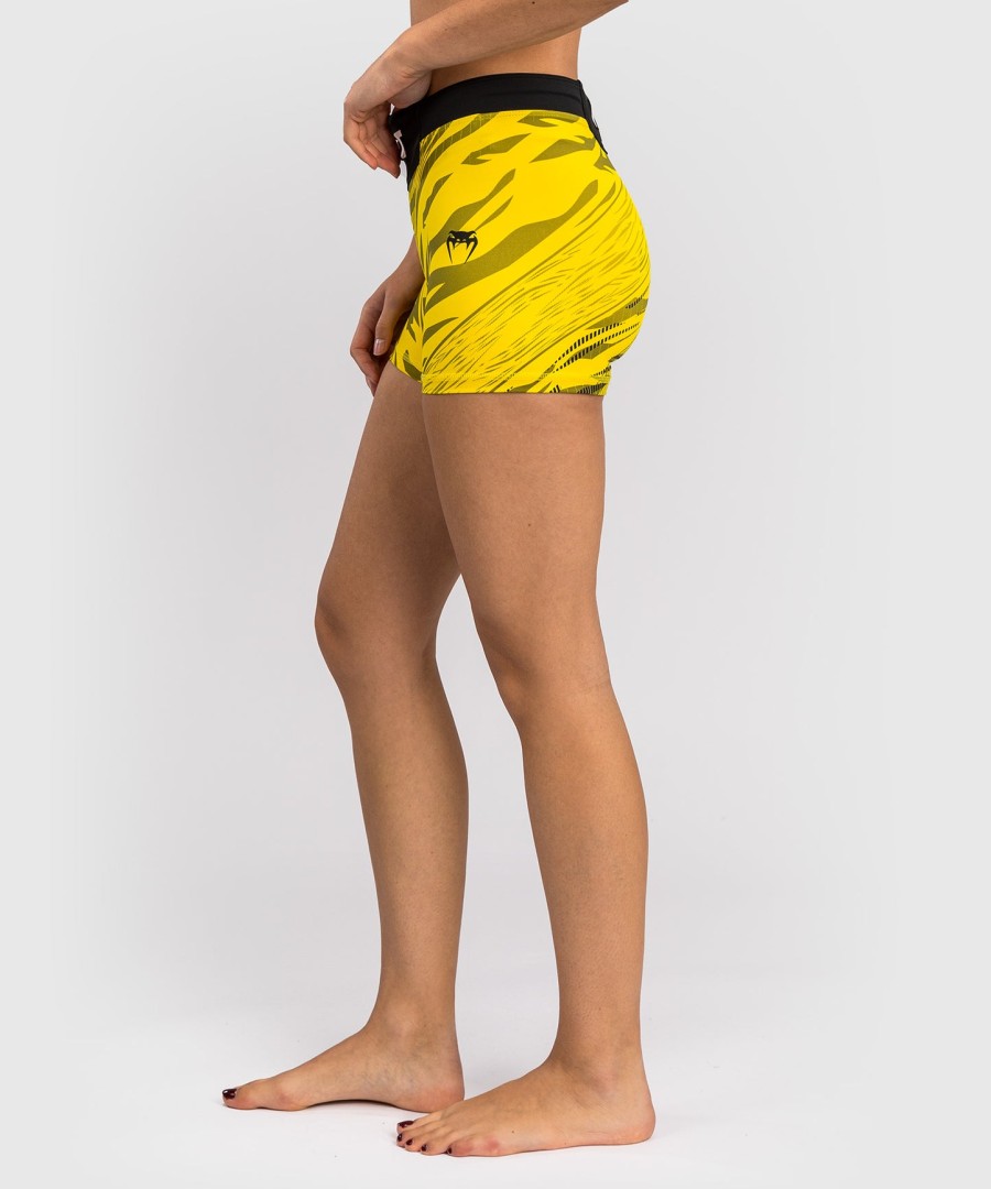 ufc fusion by venum authentic fight night women vale tudo short - korte pasvorm - geel