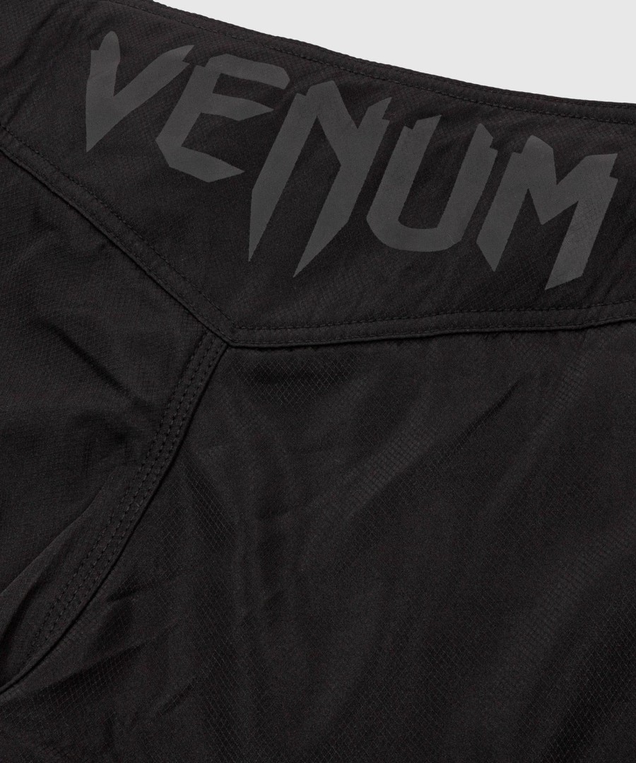 venum light 3.0 fightshorts - zwartzwart