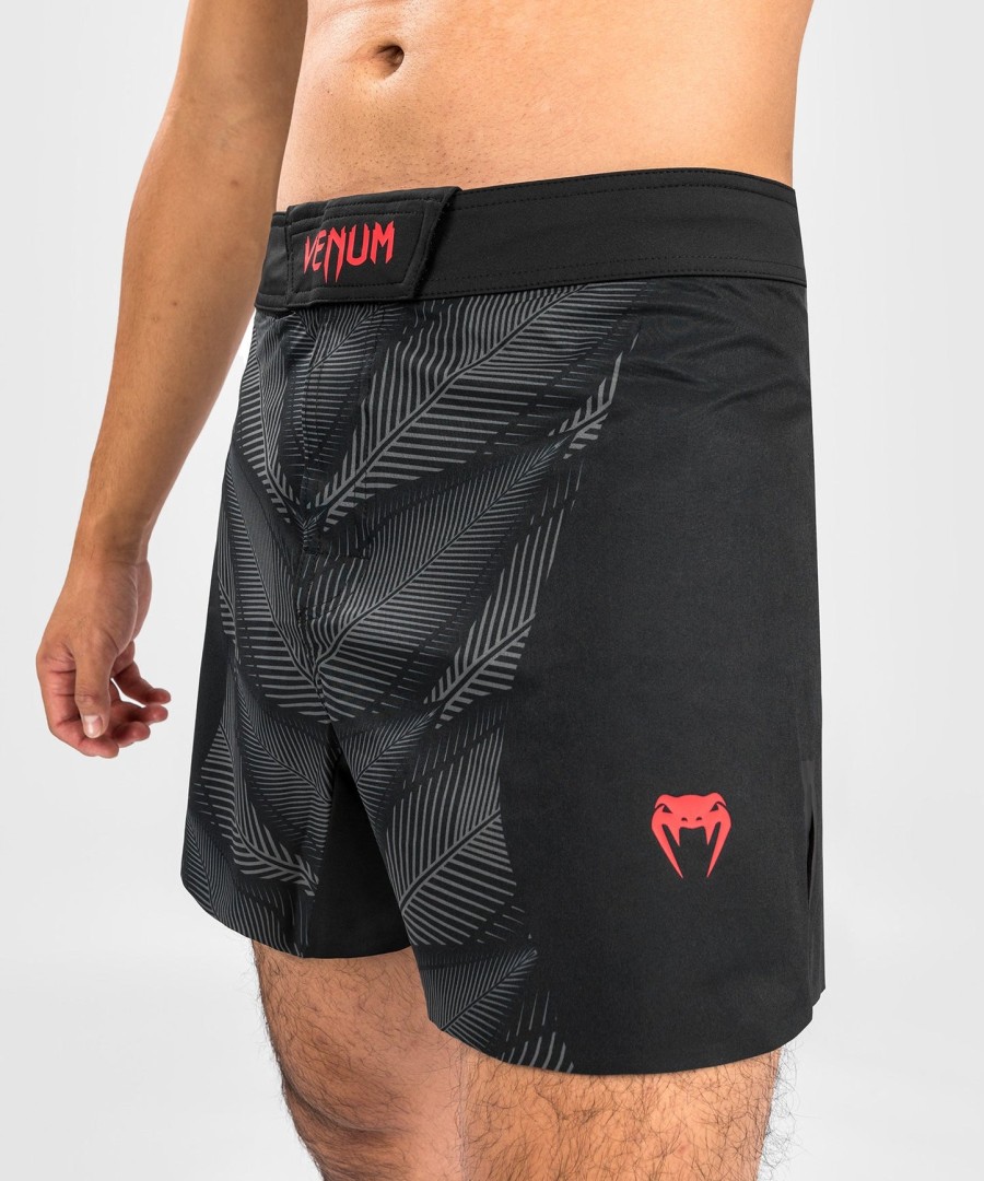 venum phantom fightshorts - zwartrood