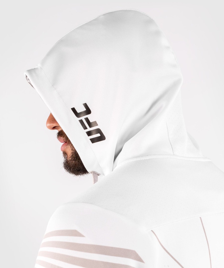ufc venum authentic fight night heren walkout hoodie - wit