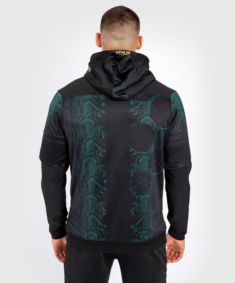 ufc adrenaline by venum authentic fight night men walkout hoodie - emerald edition - groenzwartgoud