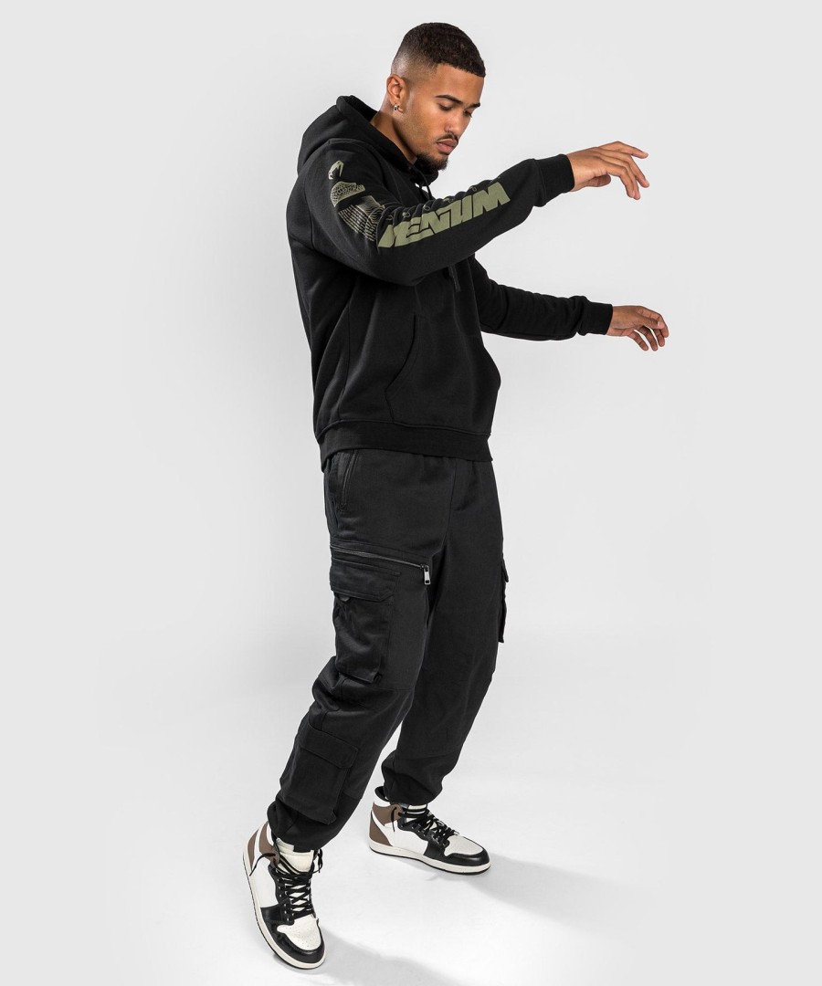 venum fangs hoodie regular fit - zwart