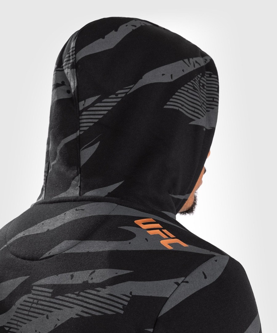 ufc adrenaline by venum fight week heren pullover hoodie - urban camo