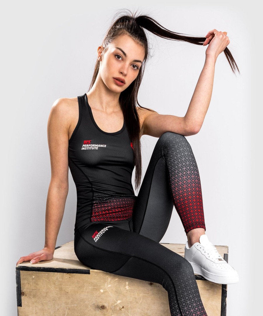 ufc venum performance institute dry tech tanktop - voor dames - zwartrood