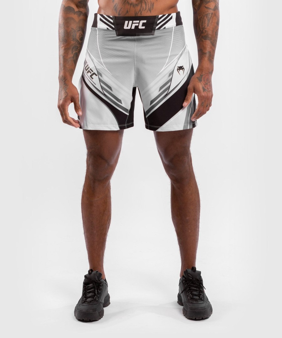 ufc venum authentic fight night gladiator shorts voor heren - wit