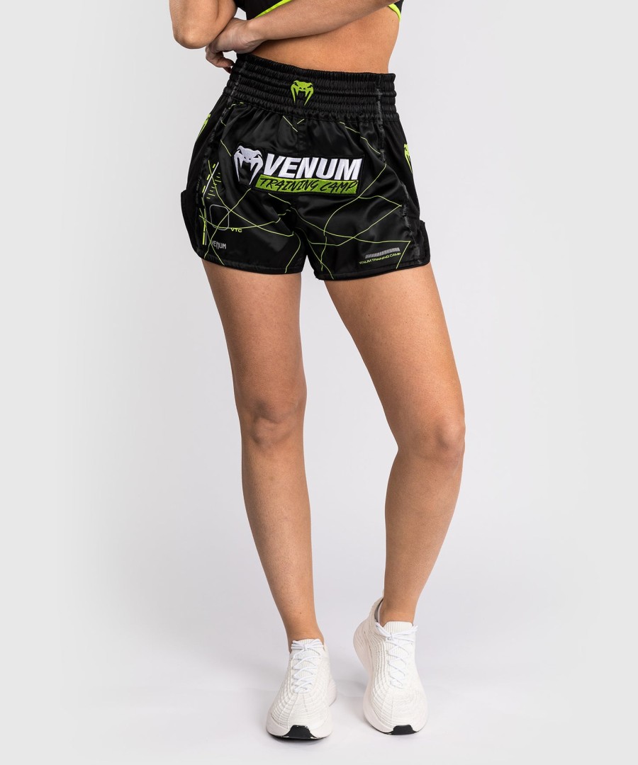 venum training camp 4.0 muay thai short - zwartneon groen